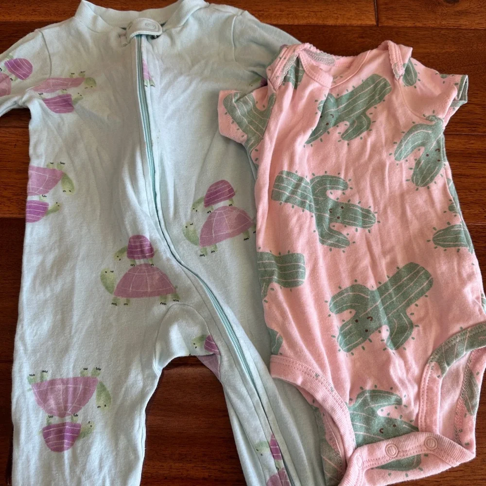 Carter's Pink and Green Turtle Footies Set